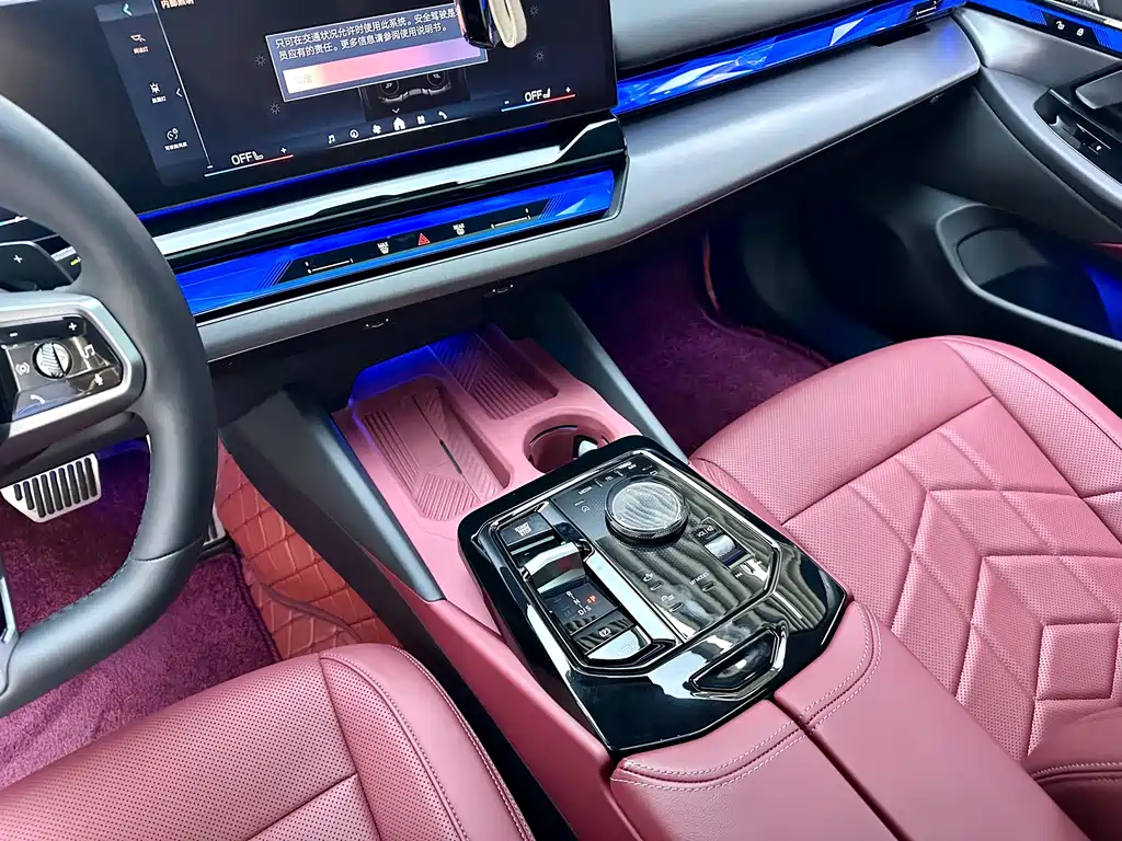 BMW 5 Series — фото 19