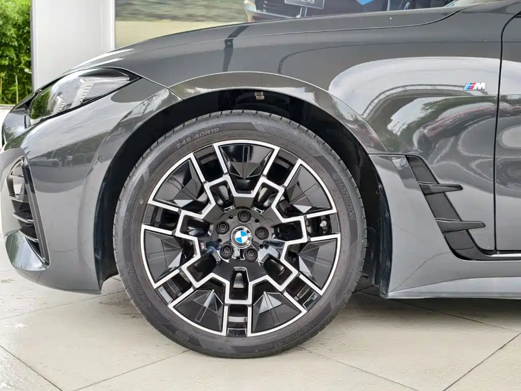 BMW 4 Series — фото 17