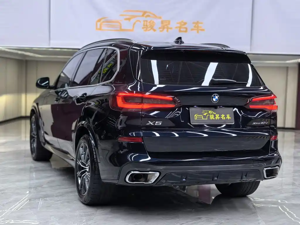 BMW X5 — фото 4