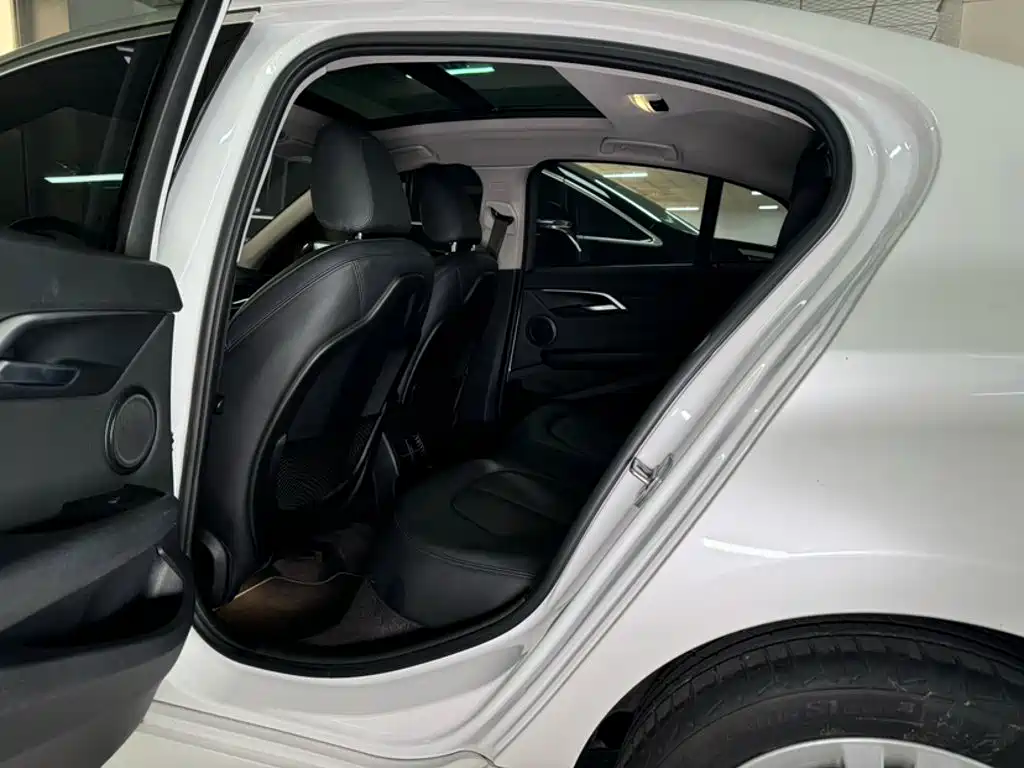 BMW 1 Series — фото 17