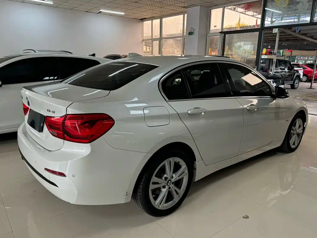 BMW 1 Series — фото 22