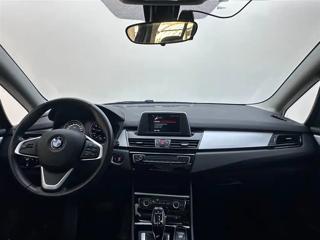 BMW 2 Series Gran Tourer — фото 7