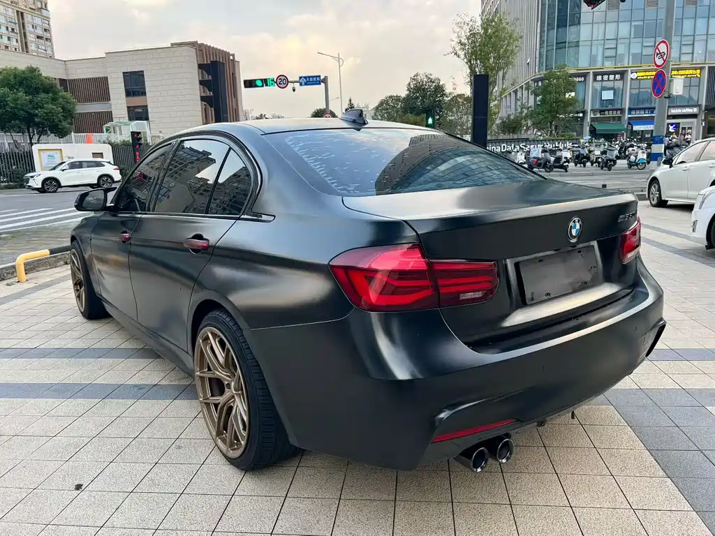 BMW 3 Series — фото 9