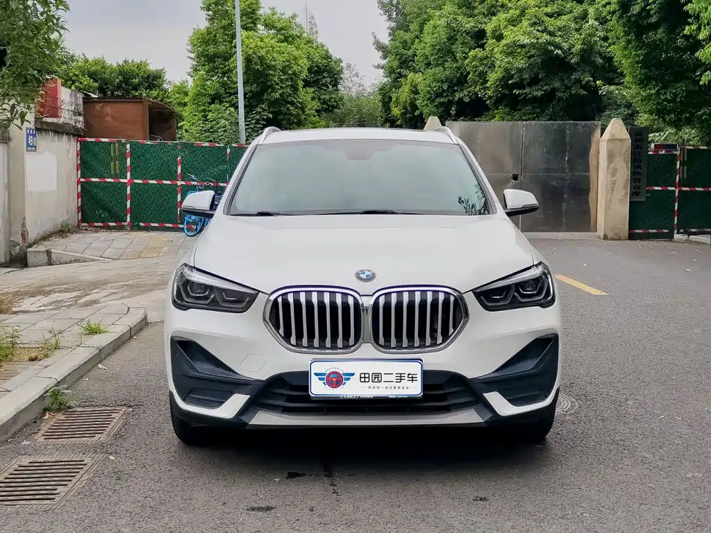 BMW X1 — фото 2