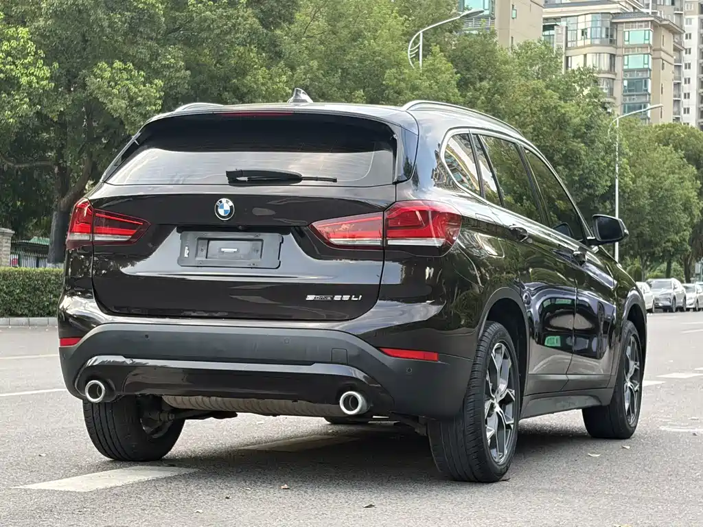 BMW X1 — фото 14