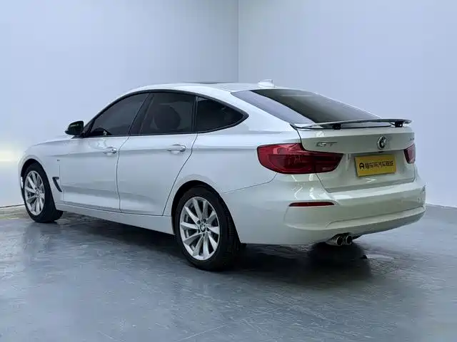 BMW 3 Series GT — фото 4