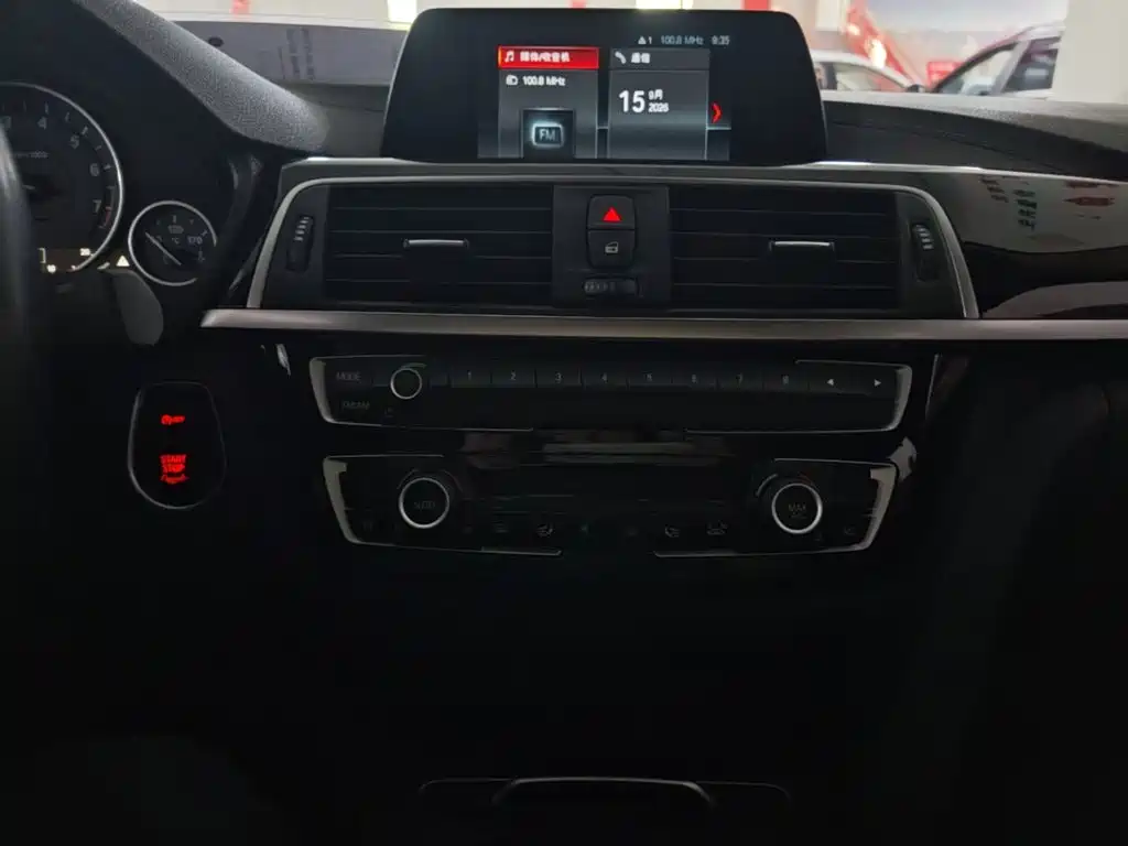 BMW 3 Series — фото 13