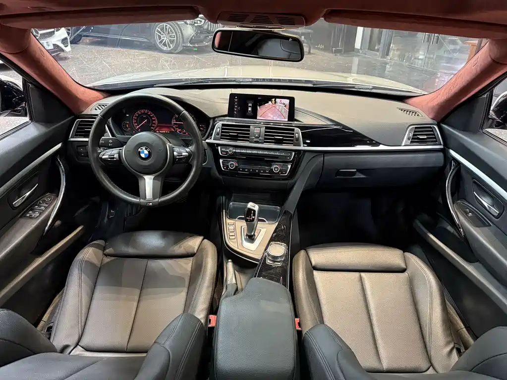 BMW 3 Series GT — фото 6