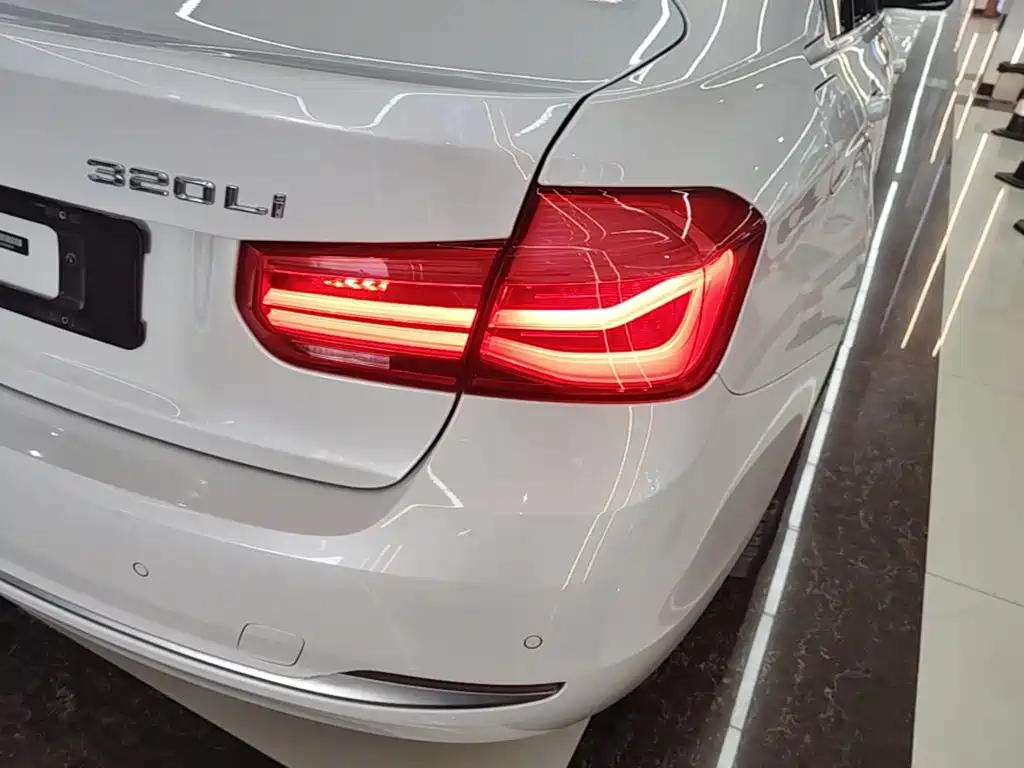 BMW 3 Series — фото 25