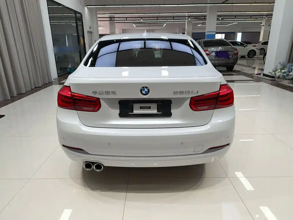 BMW 3 Series — фото 4