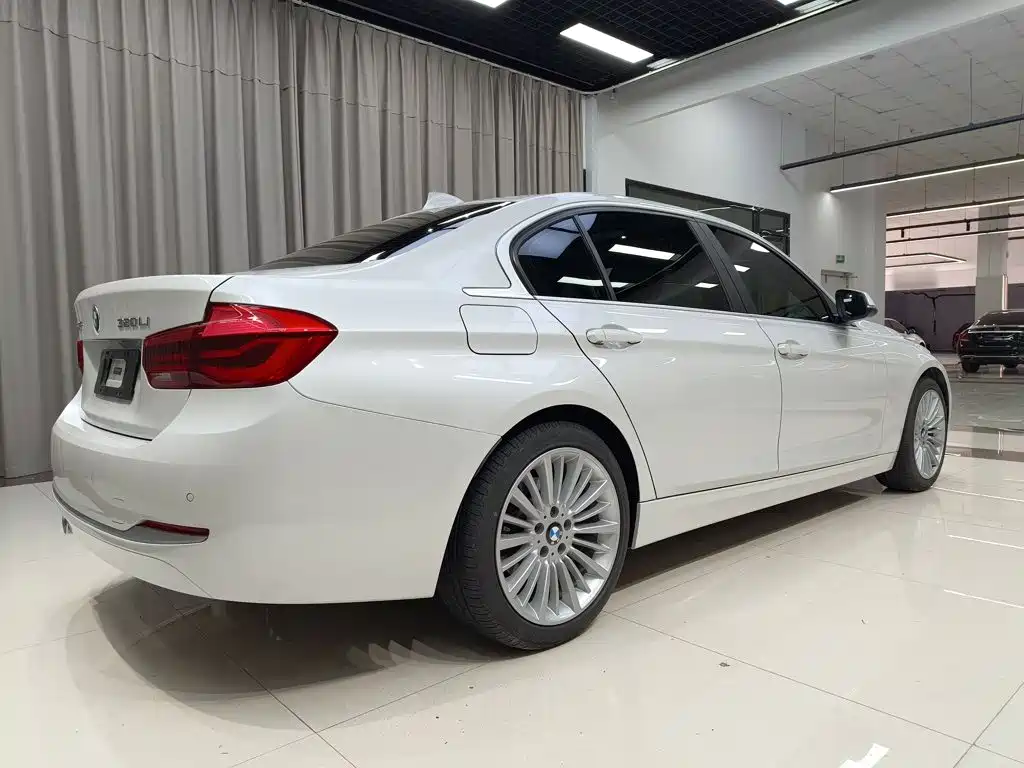 BMW 3 Series — фото 5