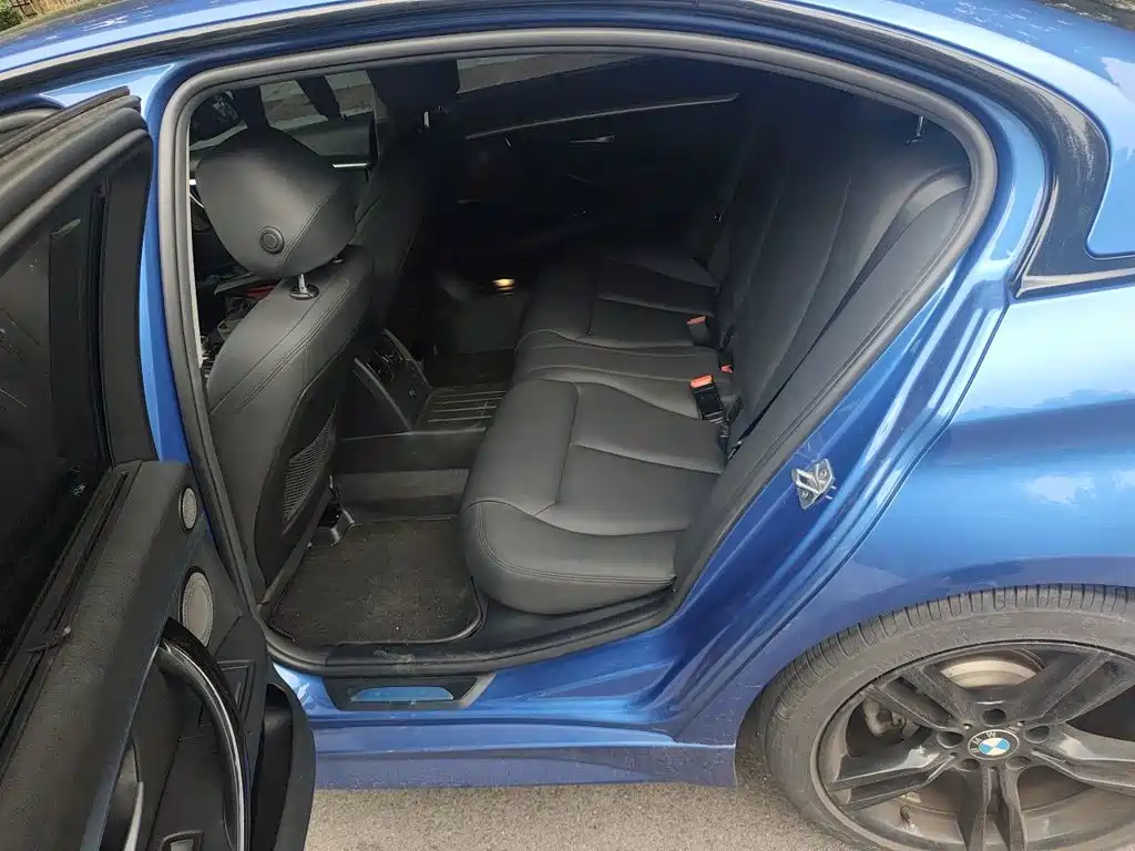 BMW 3 Series — фото 15