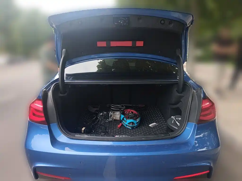 BMW 3 Series — фото 10