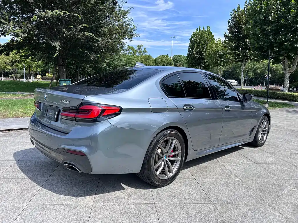 BMW 5 Series (Import) — фото 6