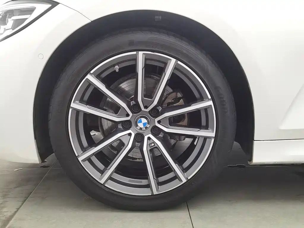 BMW 3 Series — фото 17