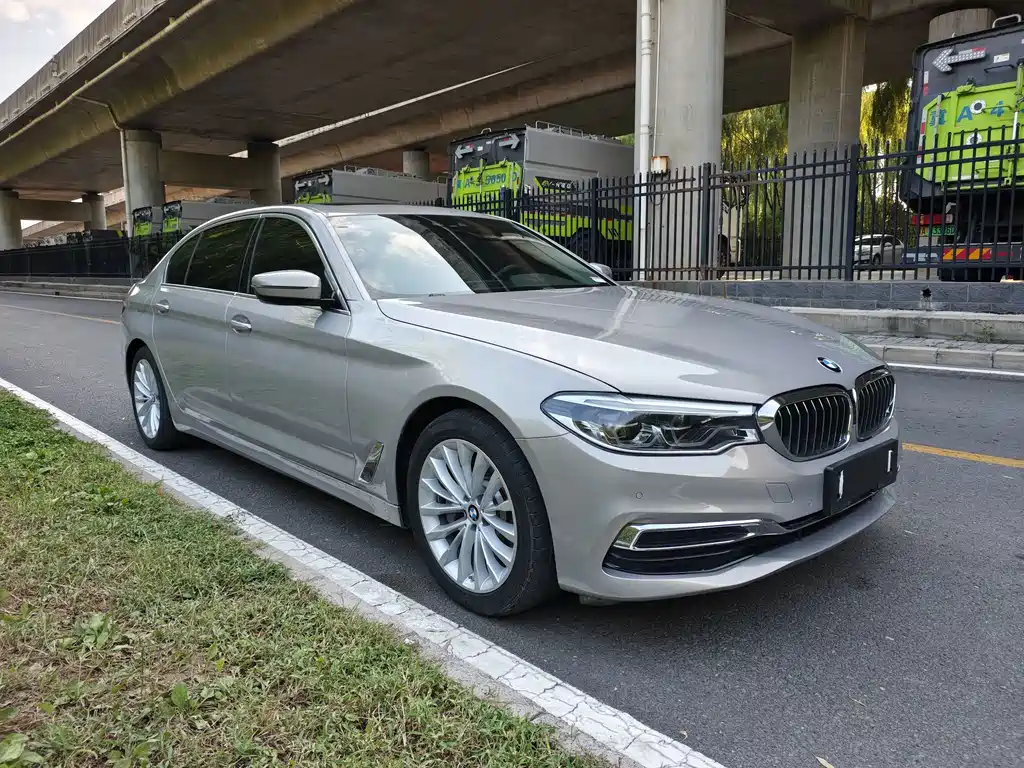 BMW 5 Series New Energy — фото 4