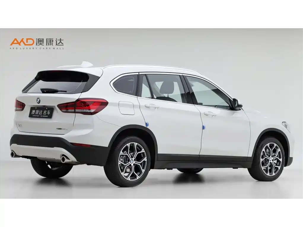 BMW X1 — фото 3