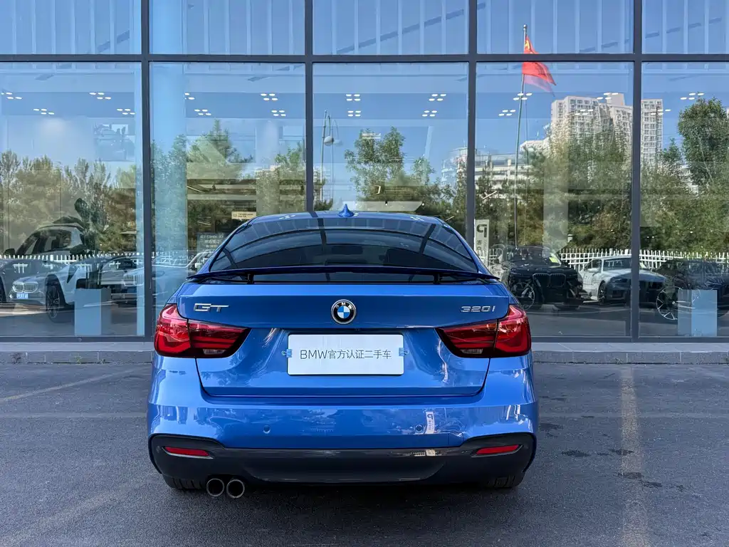 BMW 3 Series GT — фото 8