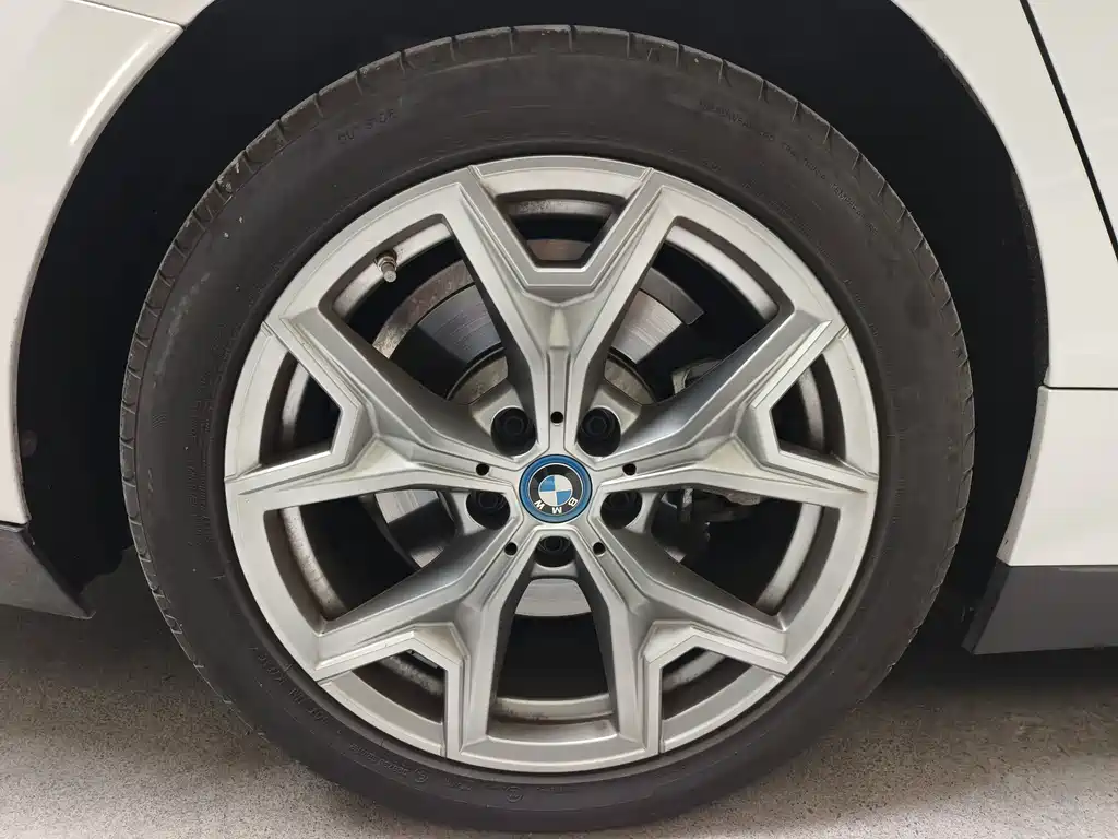BMW i3 — фото 13