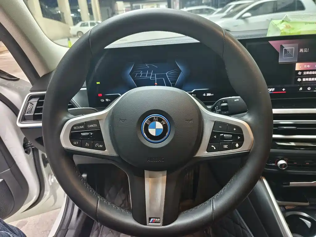 BMW i3 — фото 6