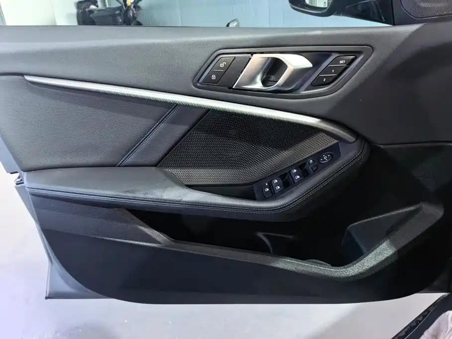 BMW 2 Series (Import) — фото 7