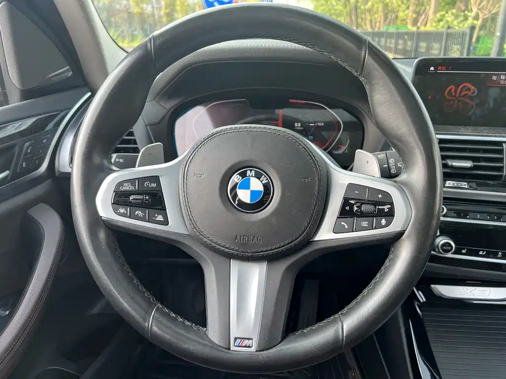 BMW X3 — фото 17
