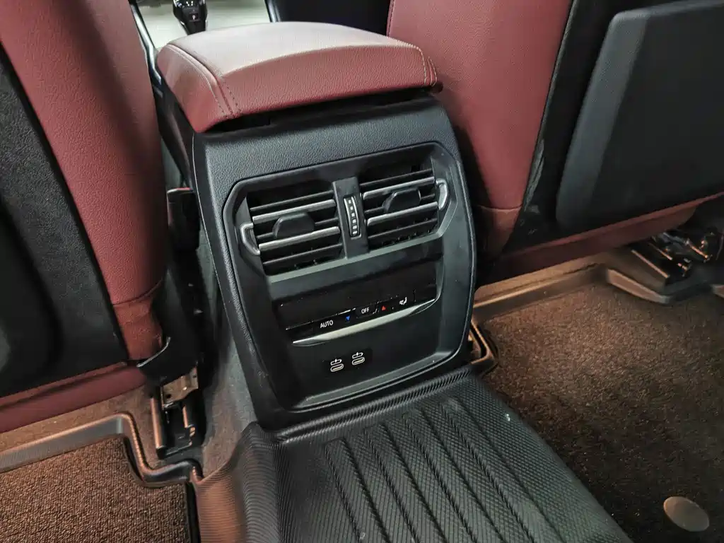 BMW 3 Series — фото 14