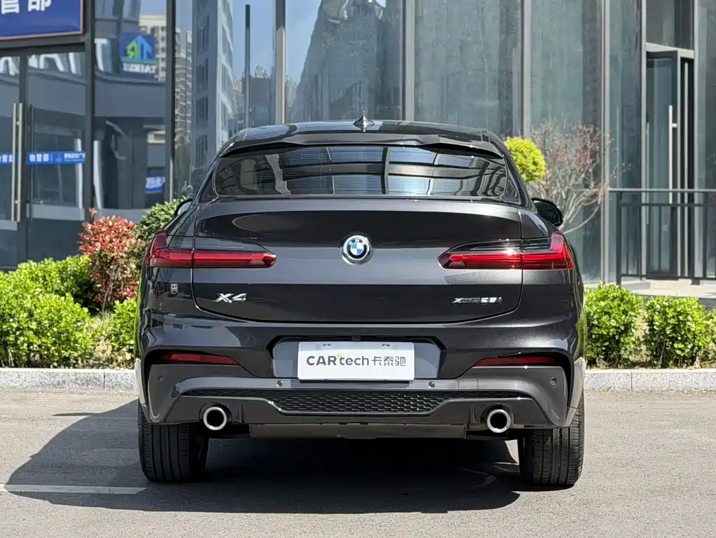 BMW X4 — фото 4