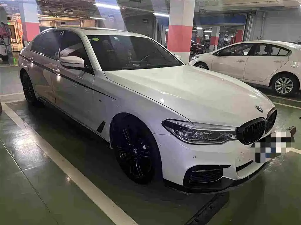 BMW 5 Series — фото 2