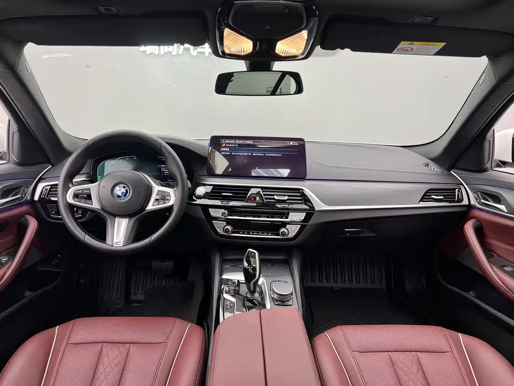 BMW 5 Series New Energy — фото 5