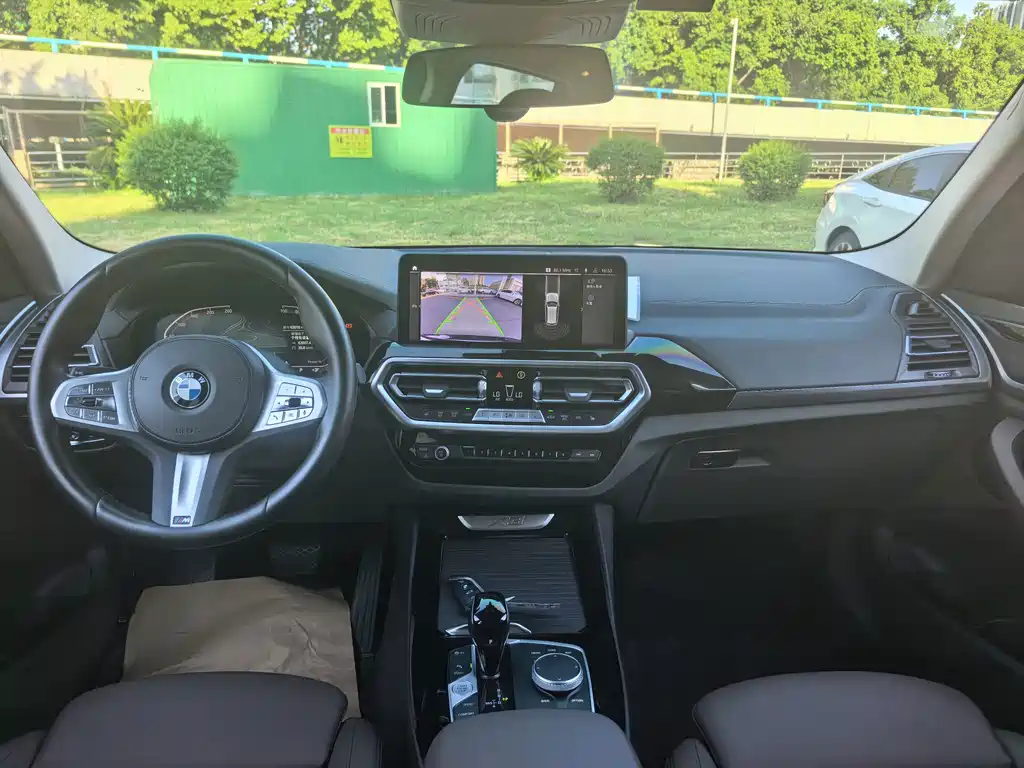 BMW X3 — фото 17