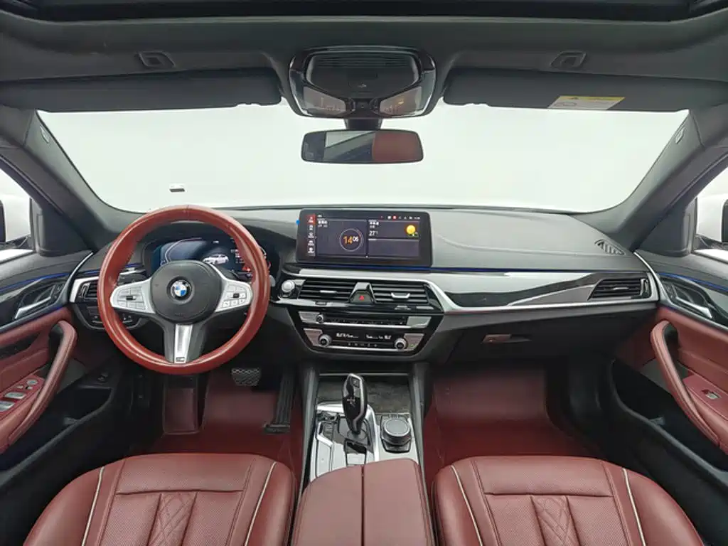 BMW 5 Series — фото 5