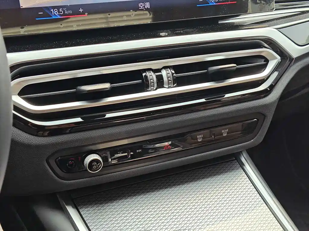 BMW 3 Series — фото 14
