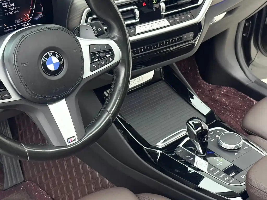 BMW X3 — фото 14