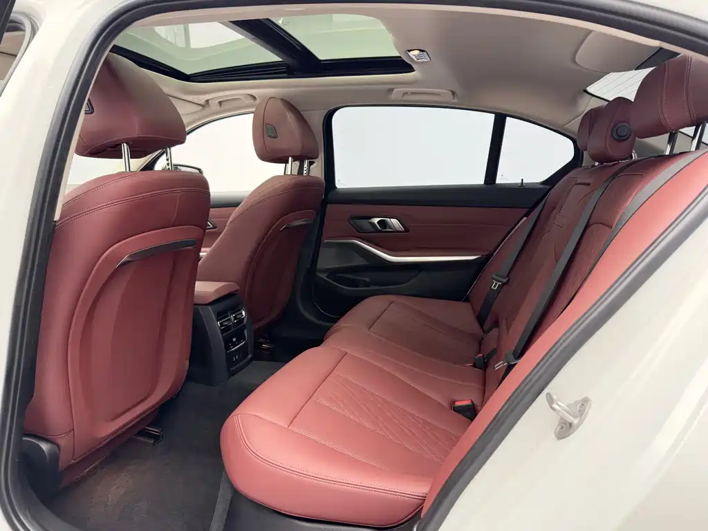 BMW 3 Series — фото 15