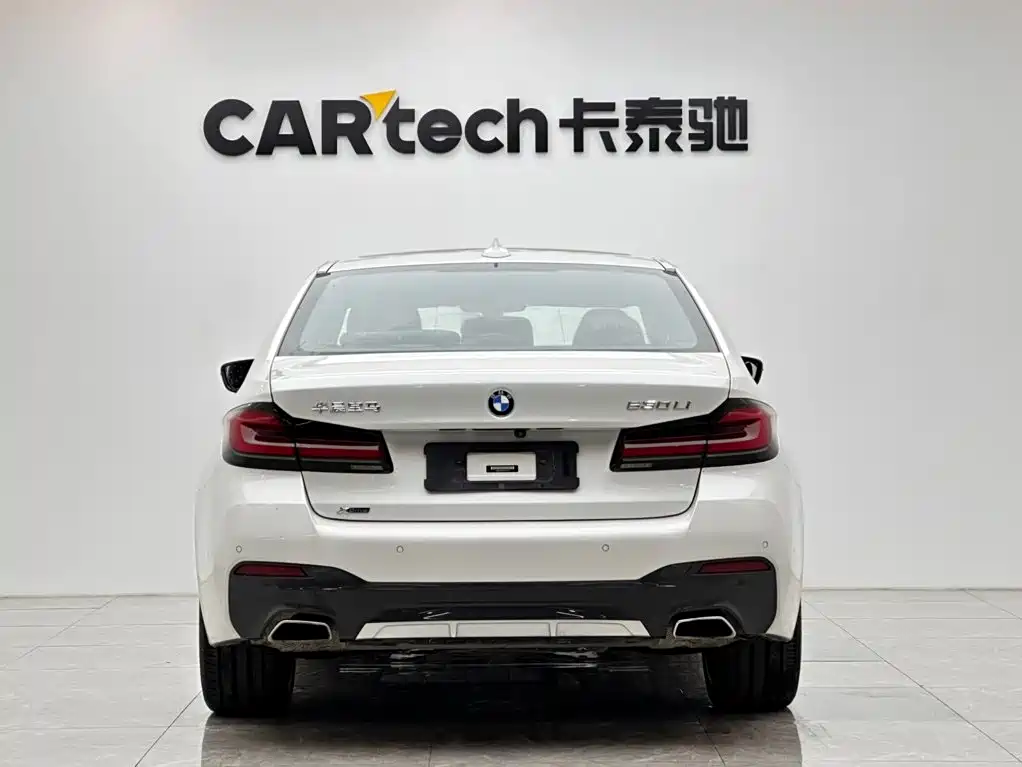 BMW 5 Series — фото 4