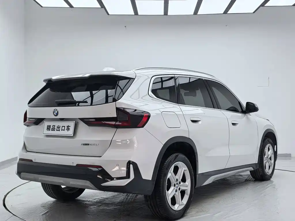 BMW X1 — фото 4