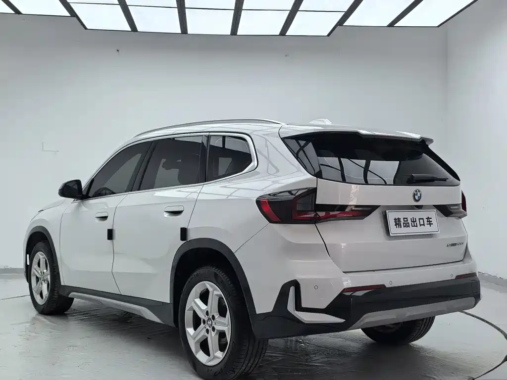 BMW X1 — фото 6