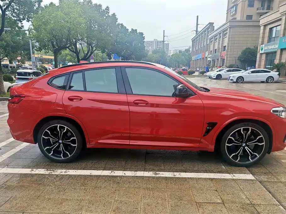 BMW X4 M — фото 7
