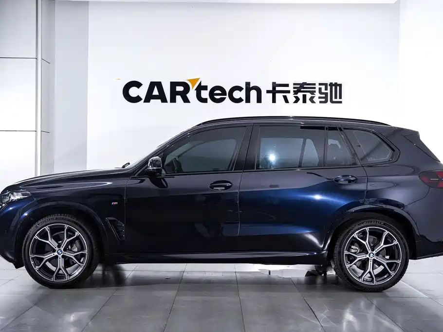 BMW X5 — фото 8