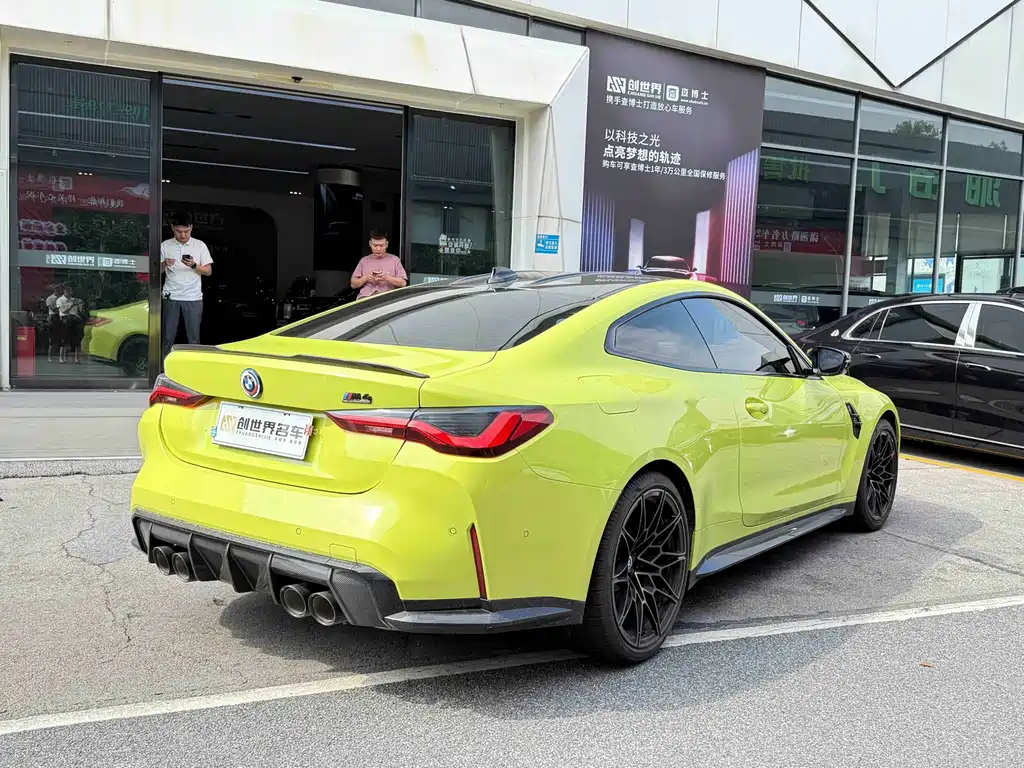 BMW M4 — фото 7
