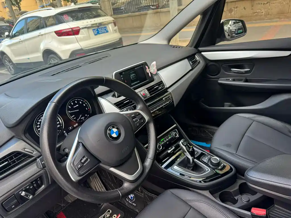 BMW 2 Series Gran Tourer — фото 5