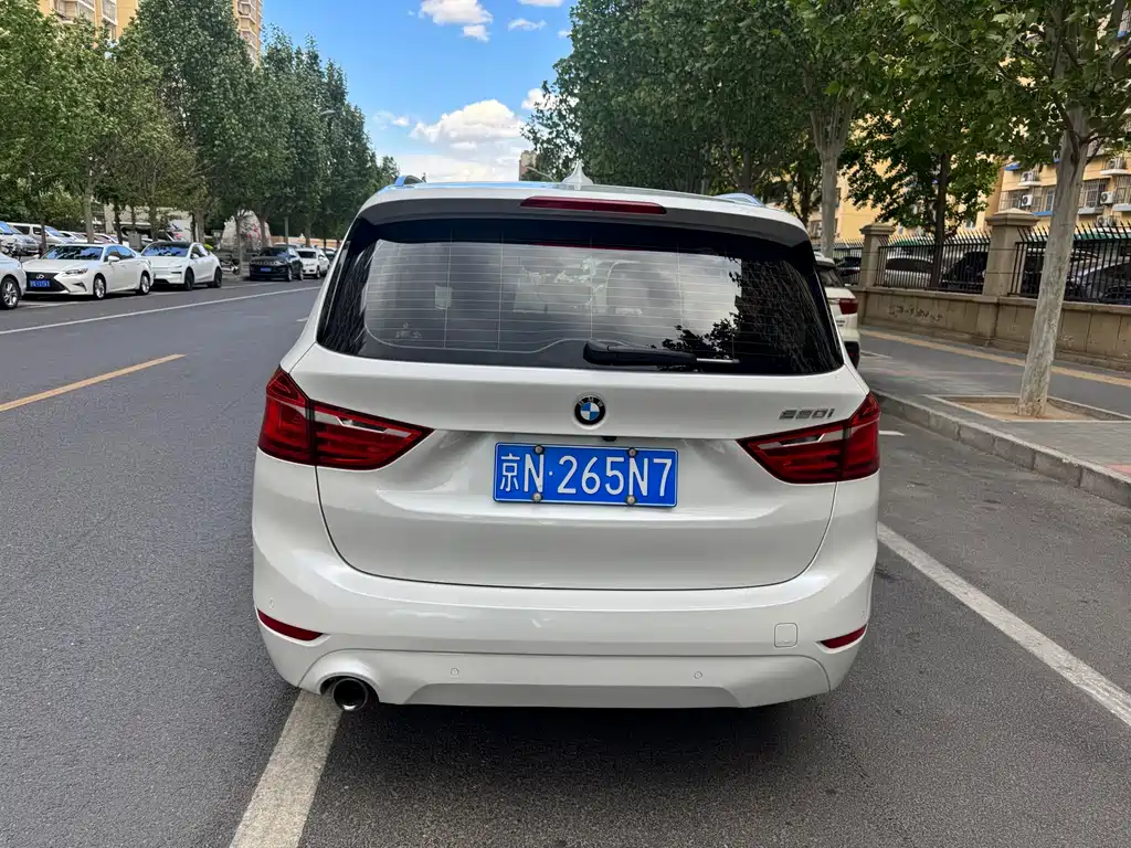 BMW 2 Series Gran Tourer — фото 9