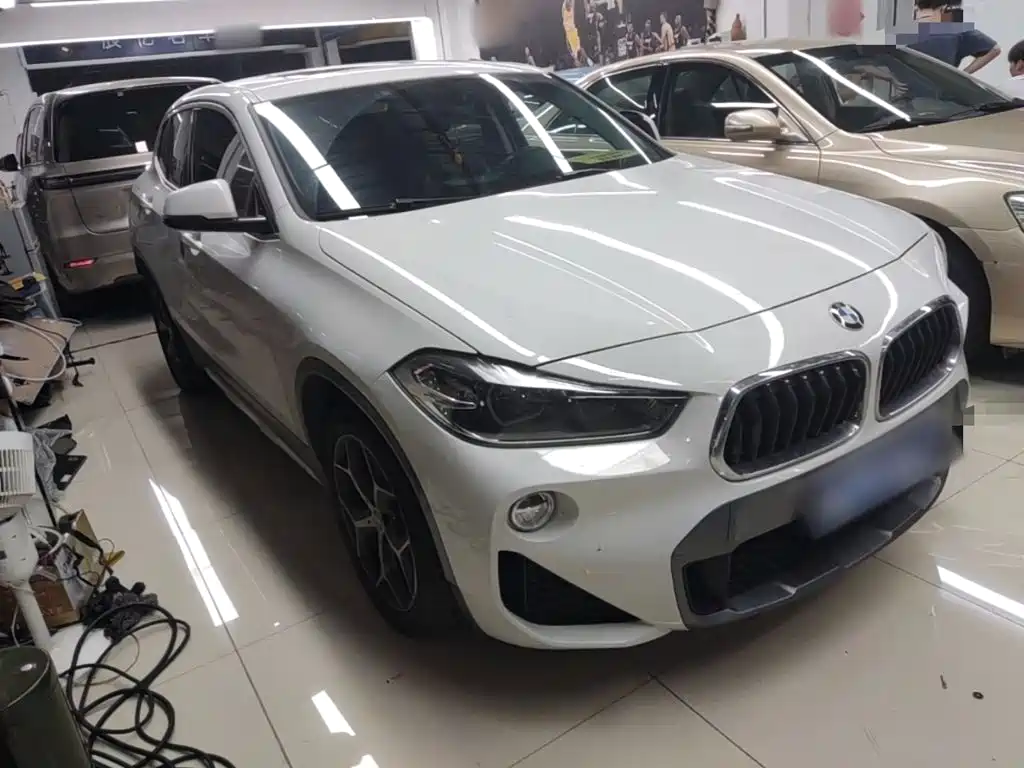 BMW X2 (Import) — фото 4