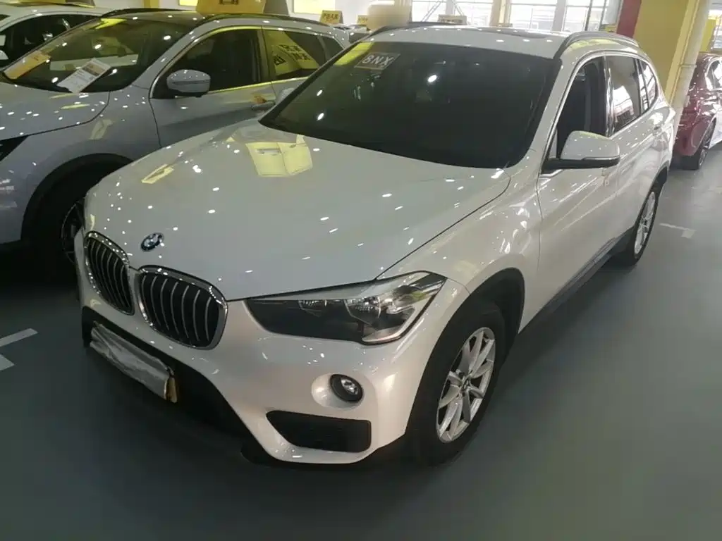 BMW X1 — фото 2