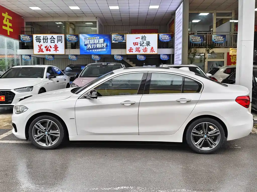 BMW 1 Series — фото 10