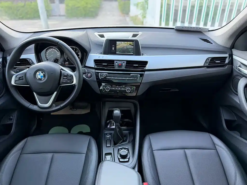 BMW X1 — фото 2