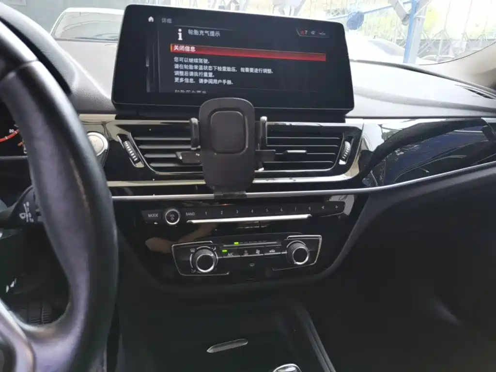 BMW 1 Series — фото 13