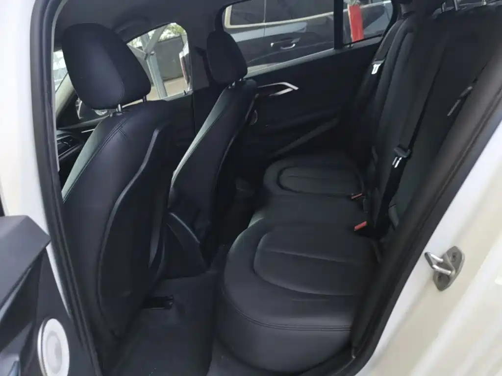 BMW 1 Series — фото 17