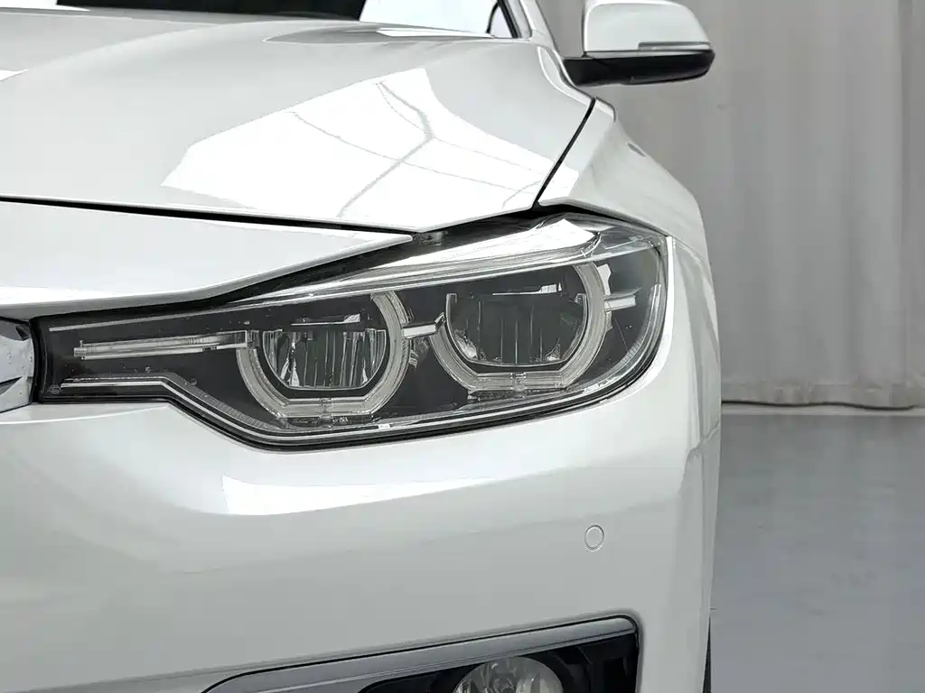 BMW 3 Series — фото 8